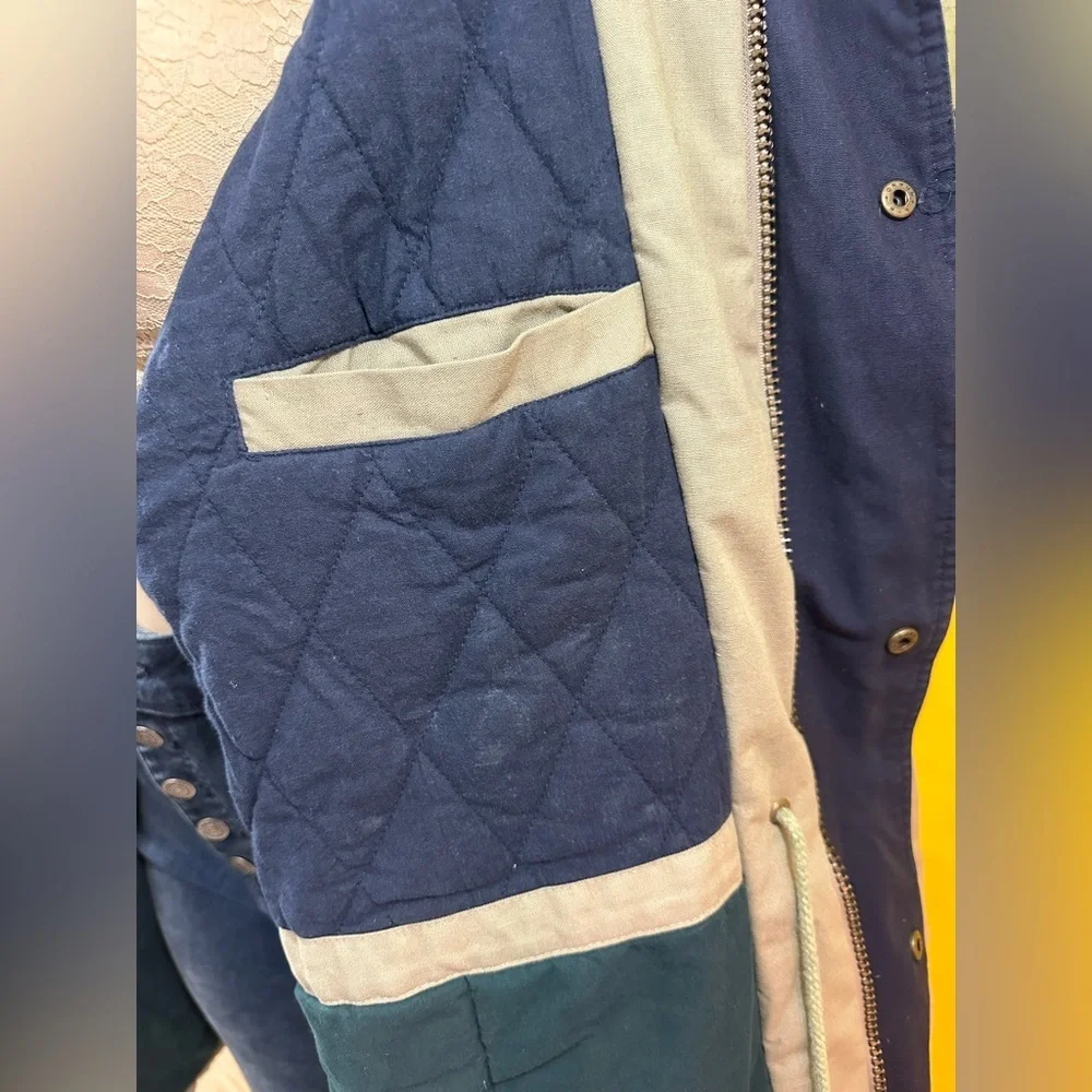 417 Van Heusen Men's Size XL Green Vintage Hooded Sports Winter Jacket